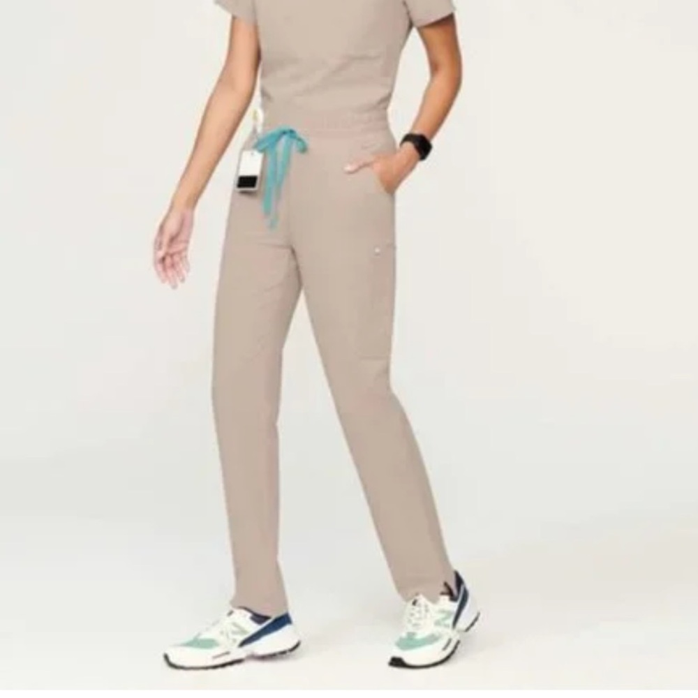 FIGS Limited Edition Boulder High Waisted Yola 2.0 Scrub Pants XXS Tall